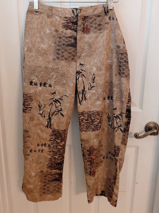 Chico's Pants - Vintage Chicos Asian Geisha Abstract Art Print Pants Crop Size 2 Spring Summer